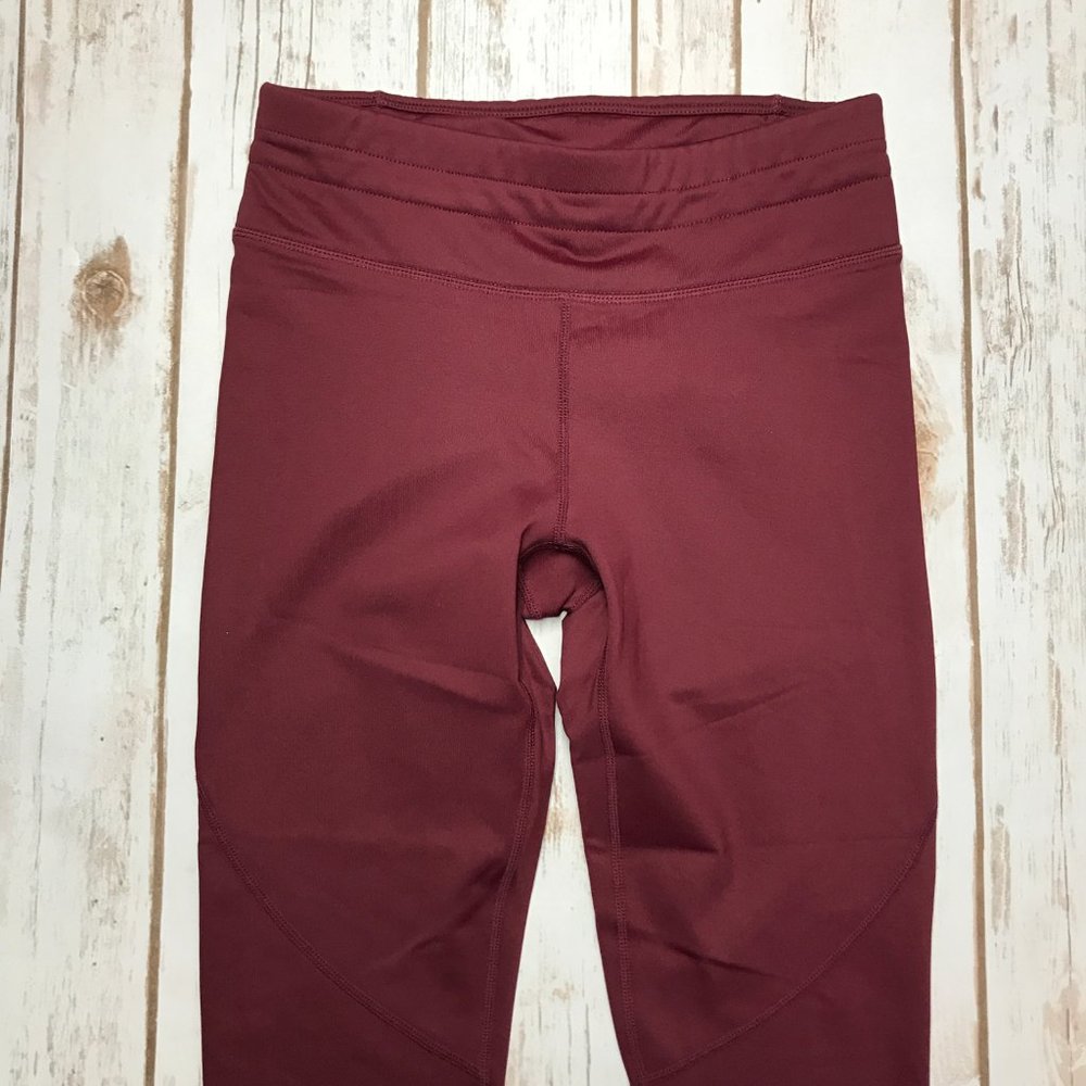 Fabletics Mid-Rise Legging NWT - Picture 3 of 7